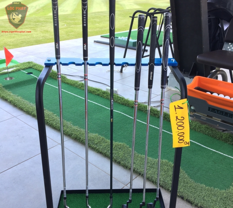 Giá để gậy Golf