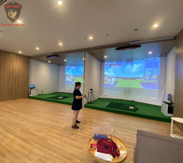 THI CÔNG LẮP ĐẶT 2 PHÒNG TẬP MÀN HÌNH CONG SỬ DỤNG PHẦN MỀM FIELD ZONE CHO CƯ DÂN CHUNG CƯ CAO CẤP M8 PHÚ MỸ HƯNG-HCM